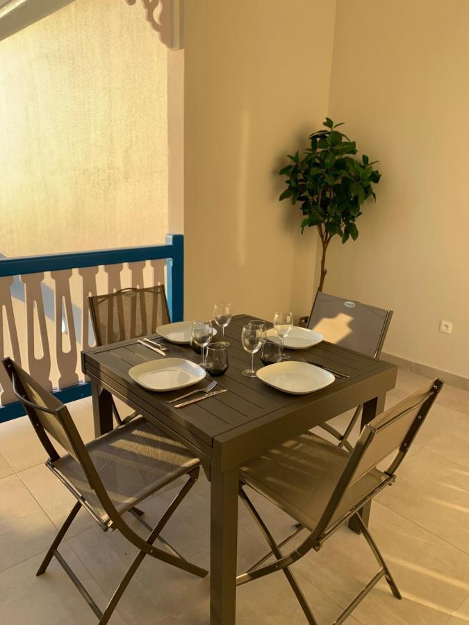 Duplex Cosy Au Coeur De Marigot Apartment Marigot  Bagian luar foto