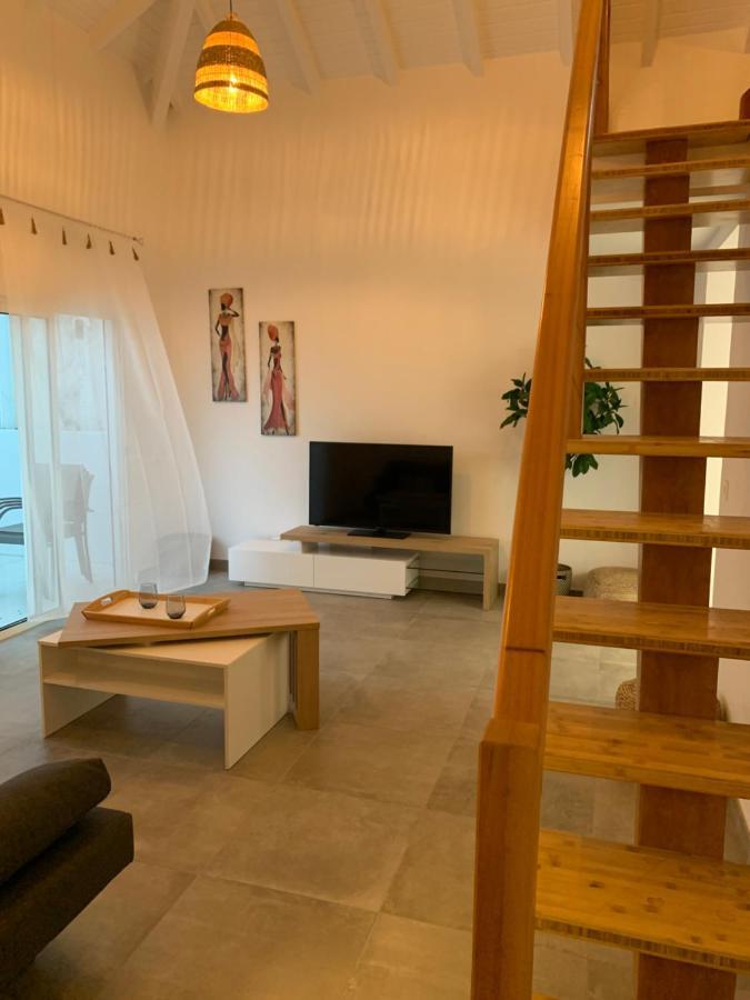 Duplex Cosy Au Coeur De Marigot Apartment Marigot  Bagian luar foto